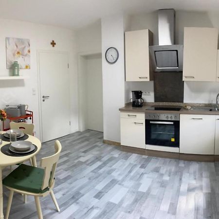 Erica Ferienwohnung Auf Dem Traumpfad Ettringen  Bagian luar foto